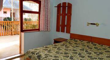 Фото номера Двухместный номер Гостиница Guest House on Ulitsa Lugovaya г. Черноморское 15