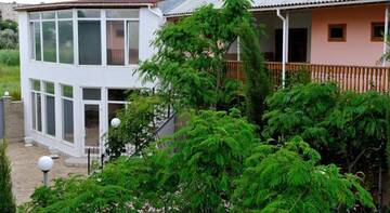 Фото номера Двухместный номер Гостиница Guest House on Ulitsa Lugovaya г. Черноморское 13