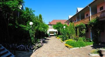 Фото номера Двухместный номер Гостиница Guest House on Ulitsa Lugovaya г. Черноморское 22