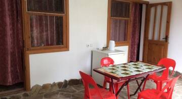 Фото номера Двухместный номер Гостиница Guest House on Ulitsa Lugovaya г. Черноморское 23